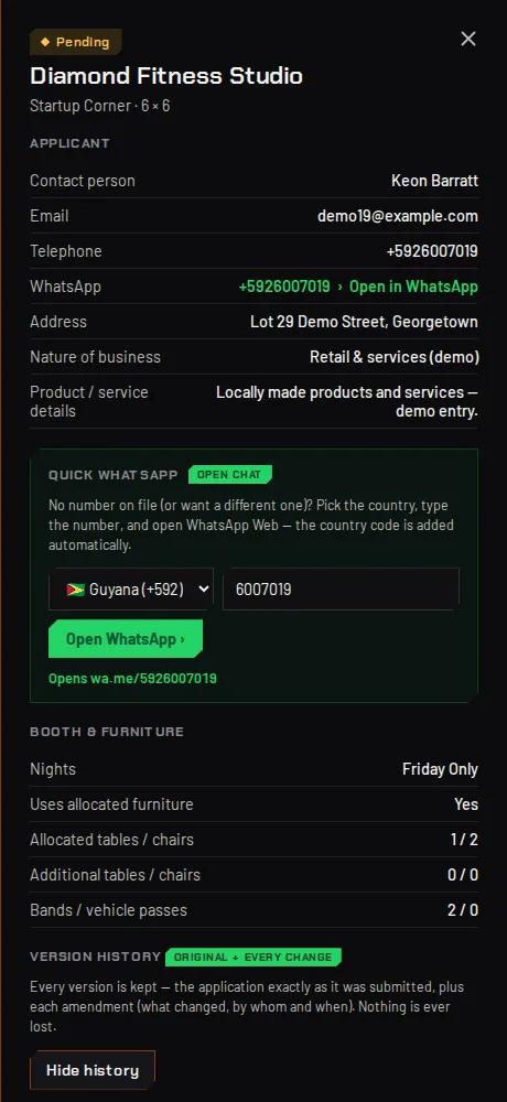 A customer file with contact details, quick WhatsApp and version history